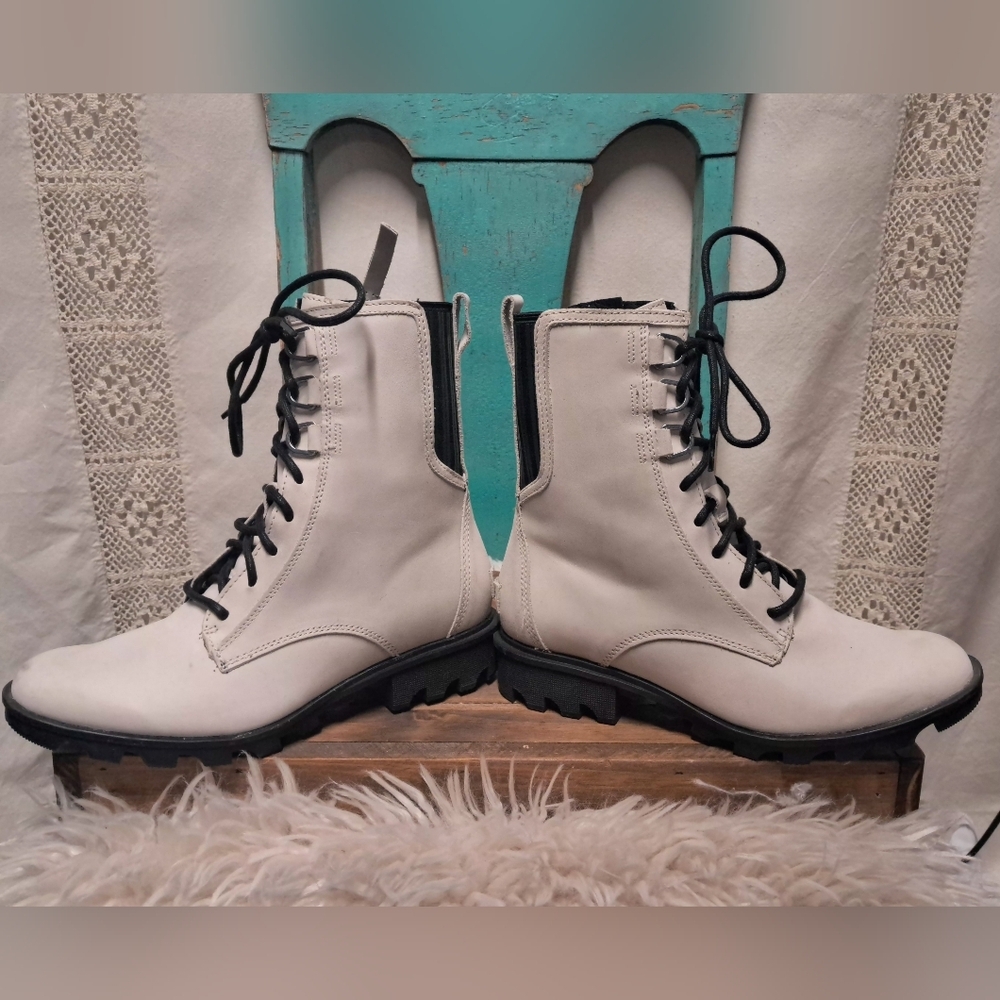 Sorel Phoenix Lace Waterproof Combat Moto Boots Size 9.5